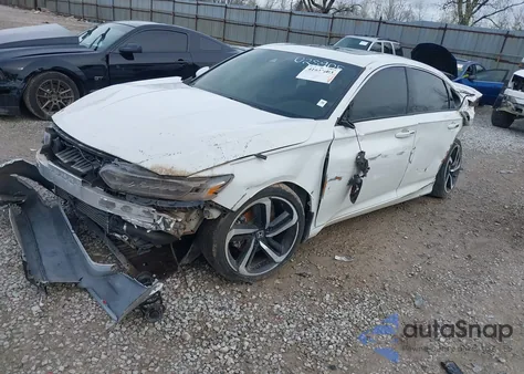 2020 Honda Accord Sport 2.0T z USA, uszkodzony, nr VIN 1HGCV2F33LA028905
